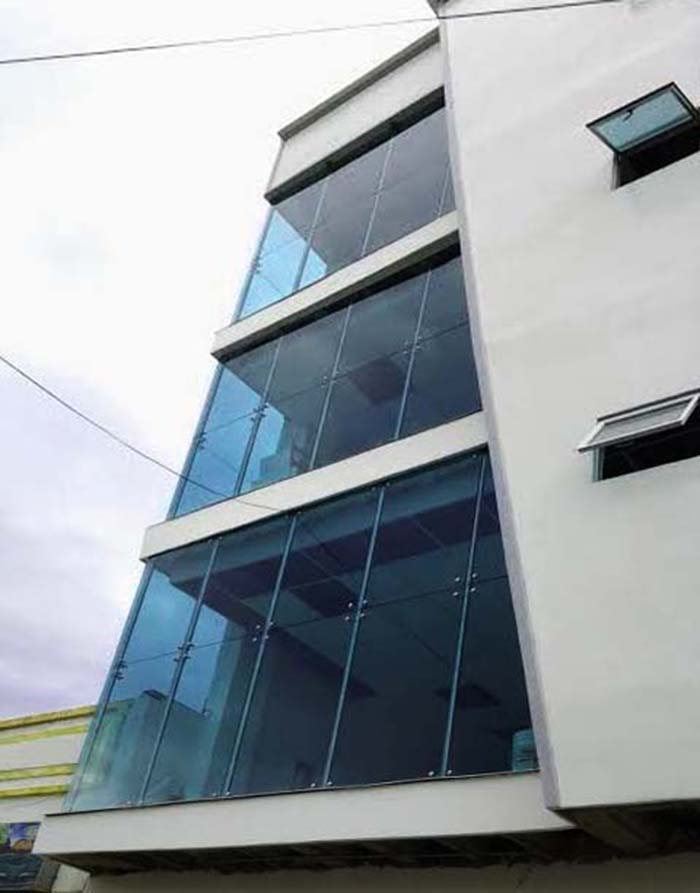 Mặt dựng nhôm kính giá rẻ